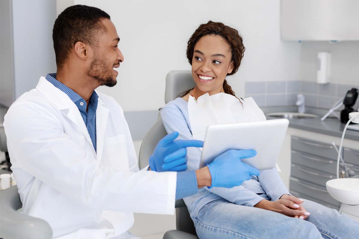 saturday-dental-appointments dentist offering saturday dental appointments